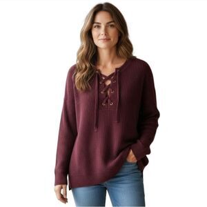 SO PLUM LACE UP SWEATER SZ.S EUC.